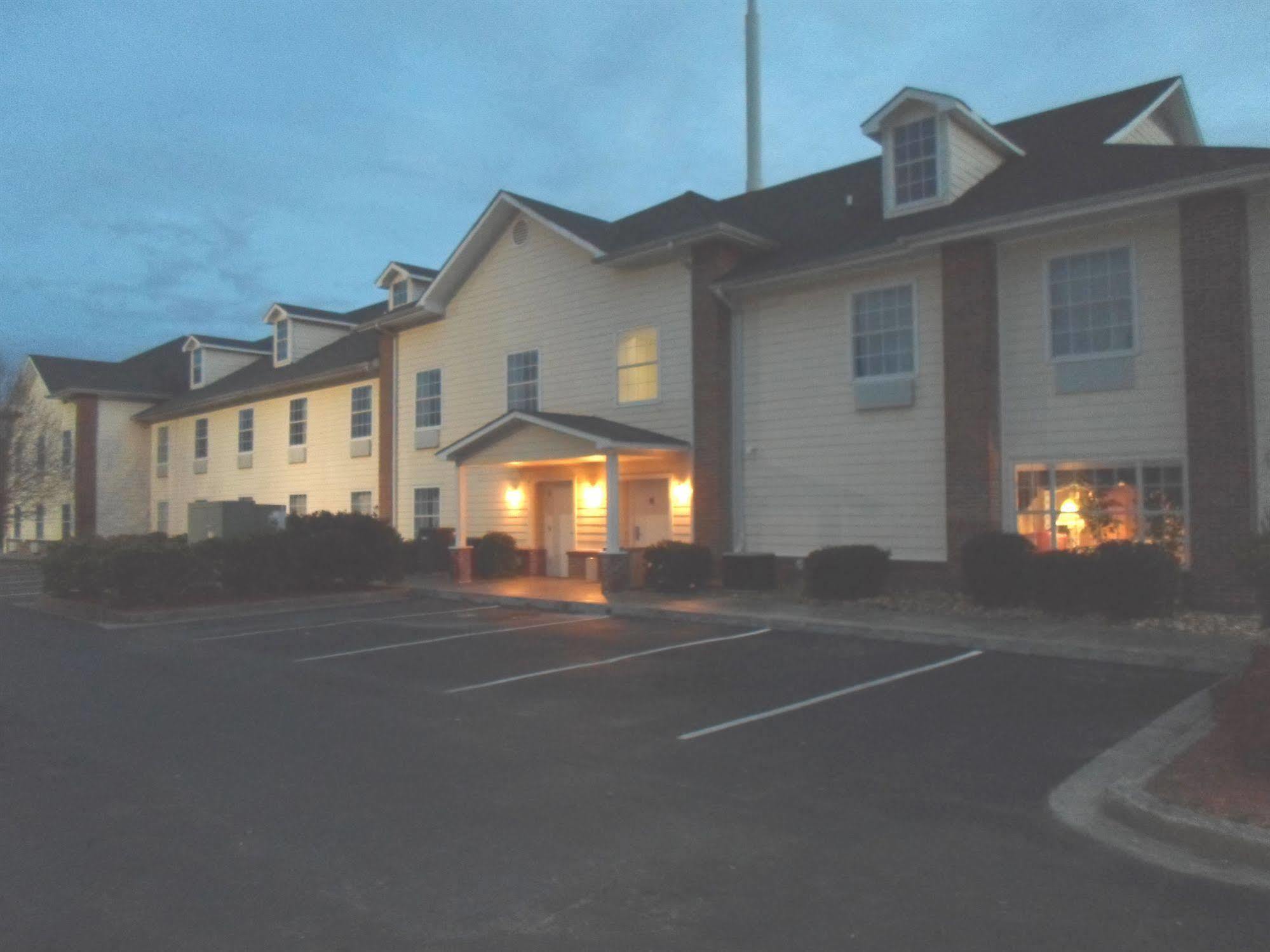 阿代尔斯维尔温德姆贝蒙特酒店 Adairsville 外观 照片